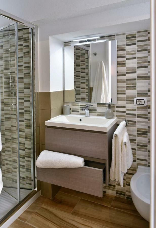 Monolocale Al Vicoletto Apartman Cagliari Kültér fotó