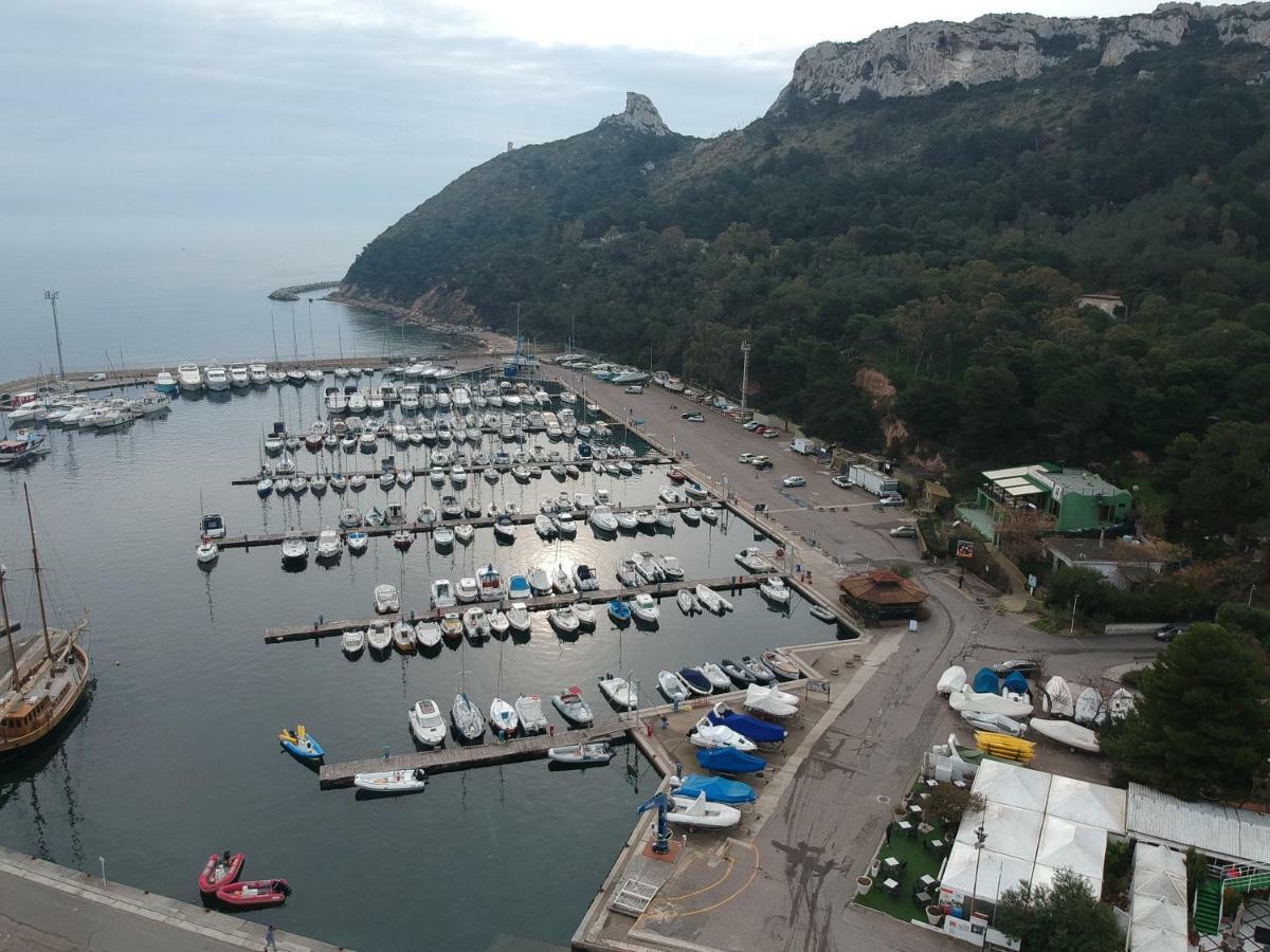 Monolocale Al Vicoletto Apartman Cagliari Kültér fotó
